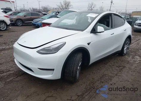 2023 Tesla Model Y Awd/Long Range Dual Motor All-Wheel Drive from USA, damaged, VIN 7SAYGDEE0PF807160